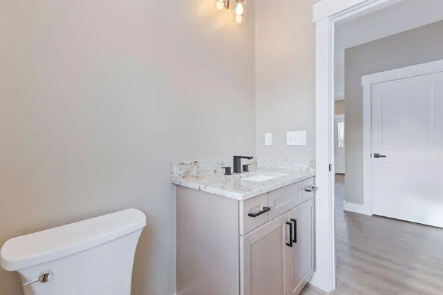 $589,000 | 1044 Ossipee Trail West, Standish, ME 04085