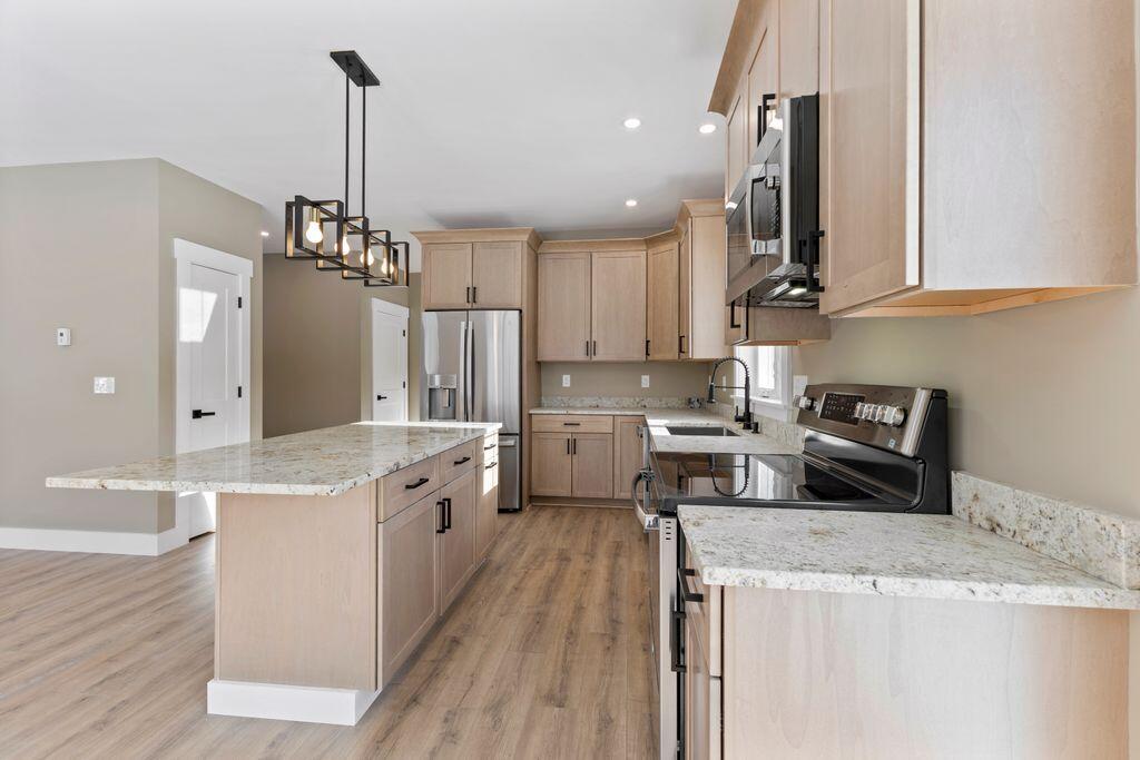 1044 Ossipee Trail West Standish, ME 04085 - Photo 8 of 43 11__V5A7822