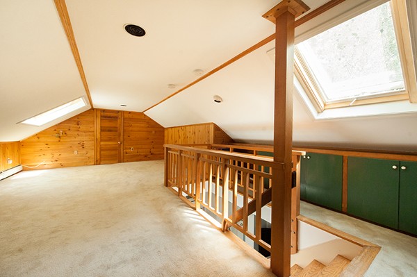 31 Chapman Road Boxford, MA 01921 - Photo 21 of 27 a view of balcony