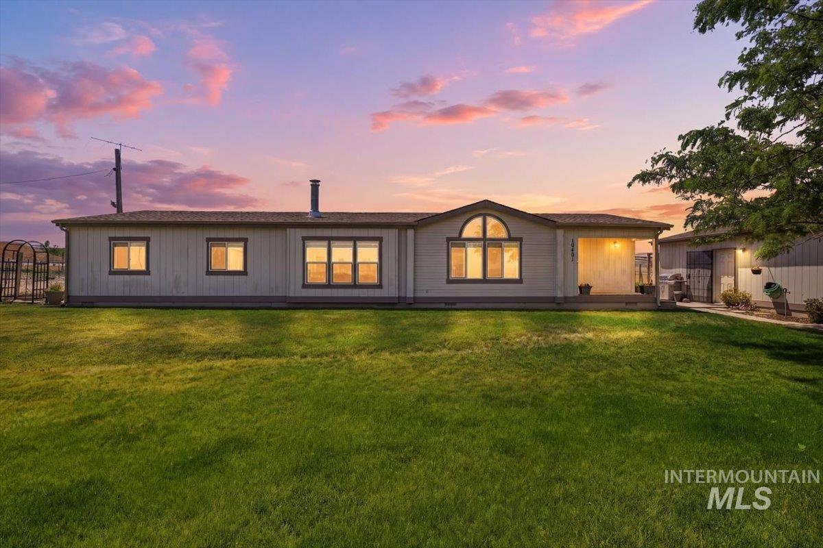 10491 Farner Road Caldwell, ID 83607 - Photo 1 of 31