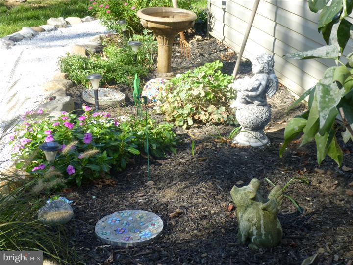 11 Vulcan Road Levittown, PA 19057 - Photo 22 of 25 Garden
