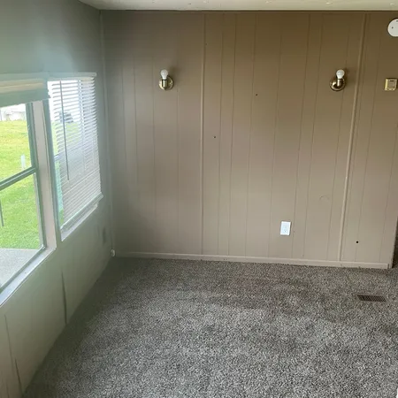 $750 | 2871 North Charles Avenue, Unit 15, Clarksville, TN 37042