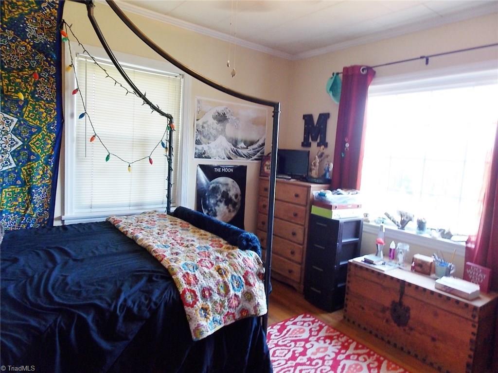632 South Franklin Road Mount Airy, NC 27030 - Photo 11 of 20 Gallery Image 11