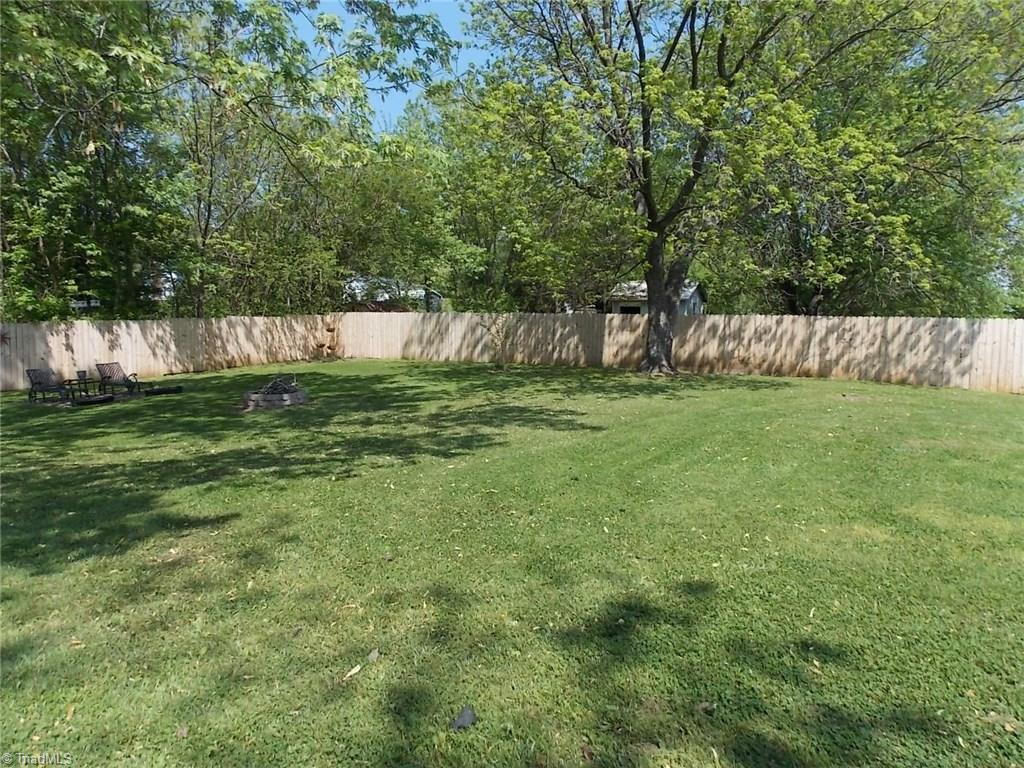 632 South Franklin Road Mount Airy, NC 27030 - Photo 18 of 20 Gallery Image 18