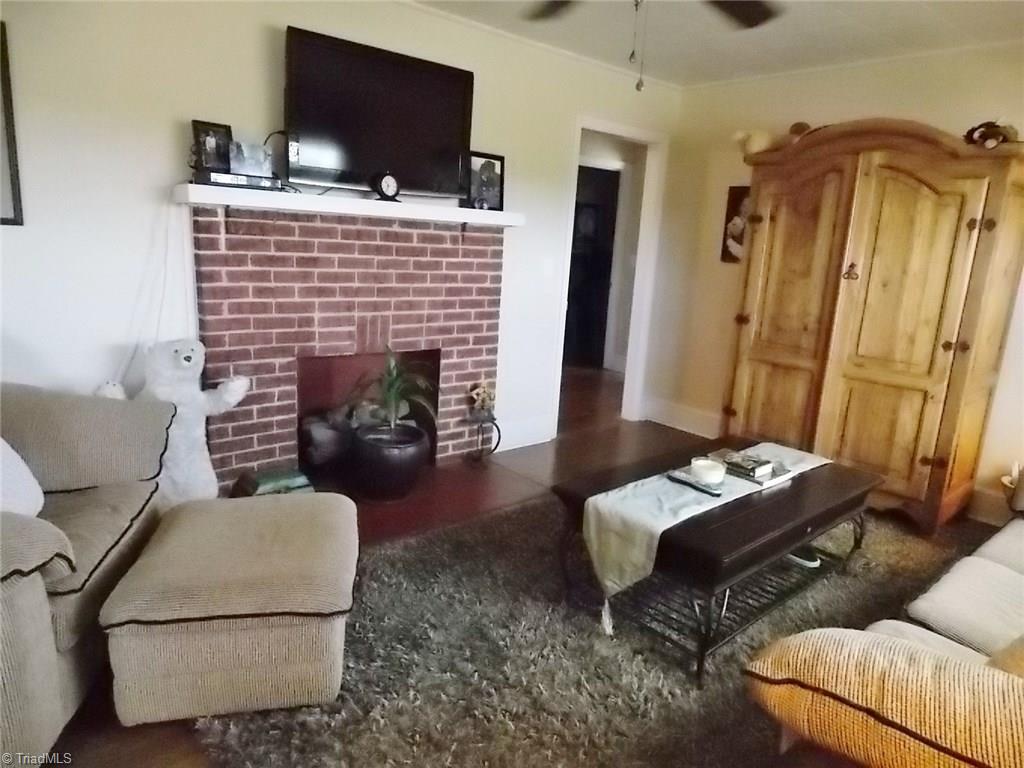 632 South Franklin Road Mount Airy, NC 27030 - Photo 4 of 20 Fireplace in Living Room