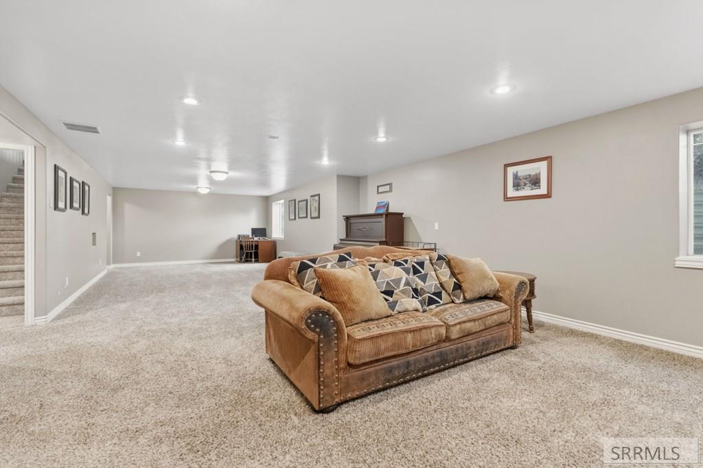 3865 East 390 North Rigby, ID 83442 - Photo 37 of 67