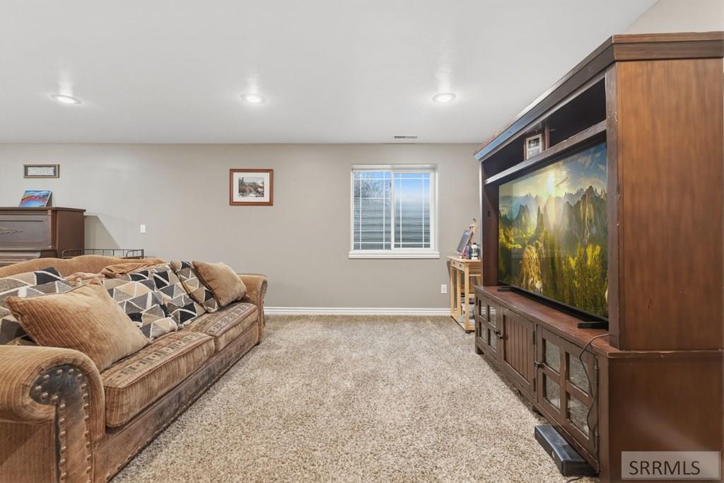 3865 East 390 North Rigby, ID 83442 - Photo 38 of 67