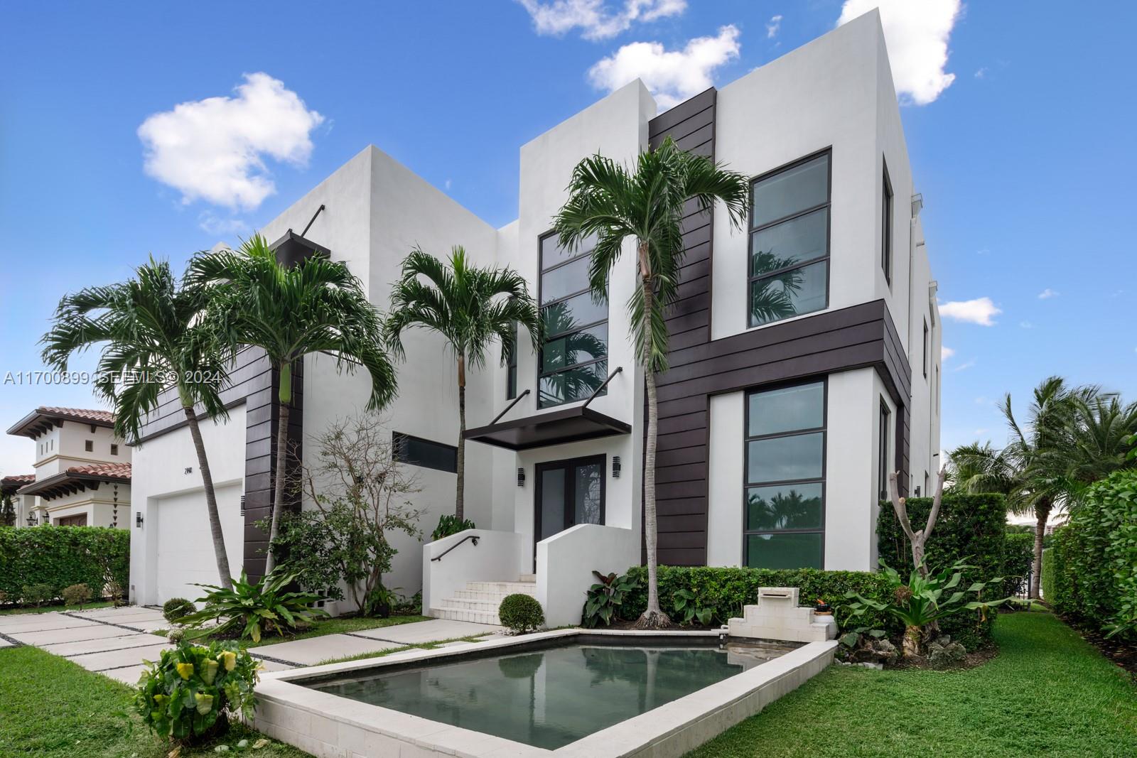 2040 Northeast 121st Road North Miami, FL 33181 - Photo 2 of 43