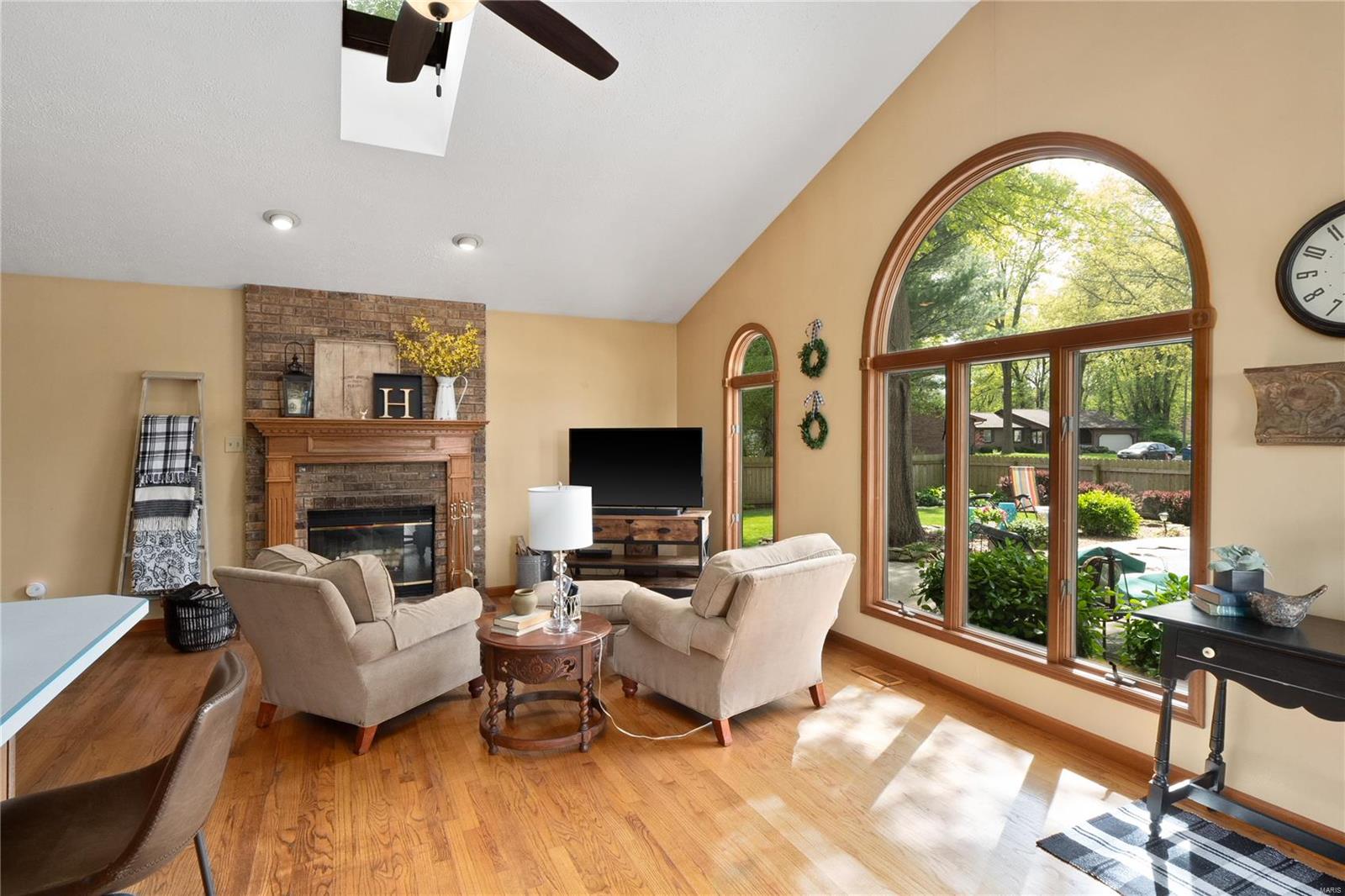 2003 Raintree Trail Collinsville, IL 62234 - Photo 8 of 36 Gallery Image 8