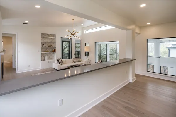 $6,300,000 | 10663 Memorial Drive, Houston, TX 77024