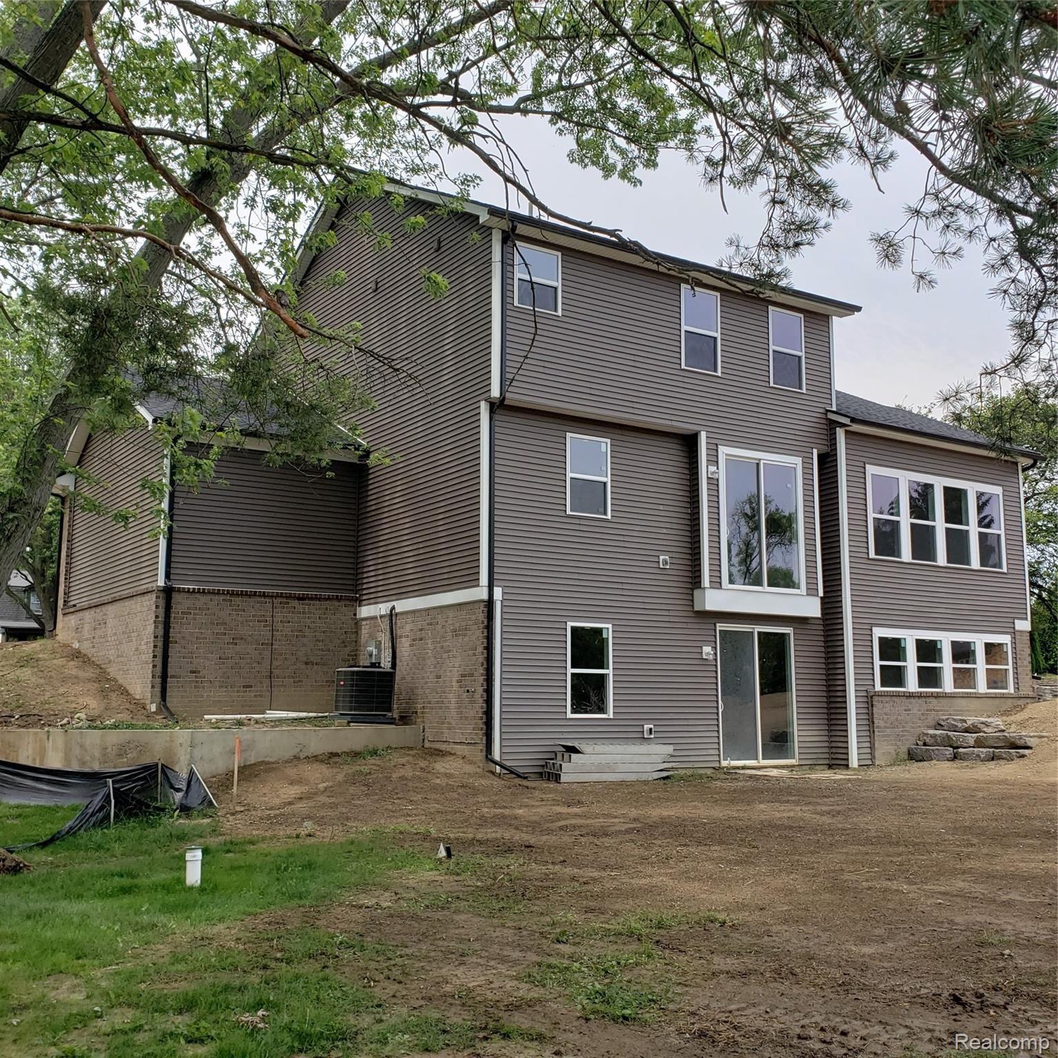 17310 Wayne Road Livonia, MI 48152 - Photo 43 of 47 44.jpg