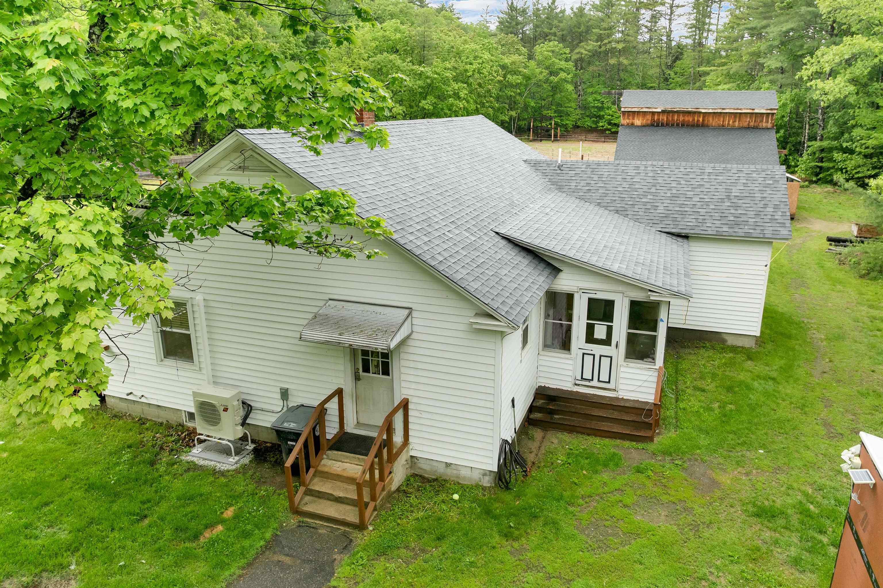 341 Hill Road Franklin, NH 03235 - Photo 5 of 60
