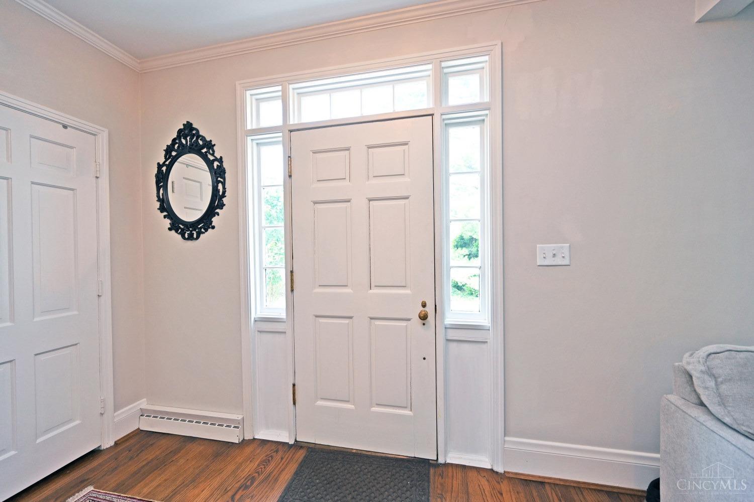 6900 Drake Road Cincinnati, OH 45243 - Photo 3 of 44