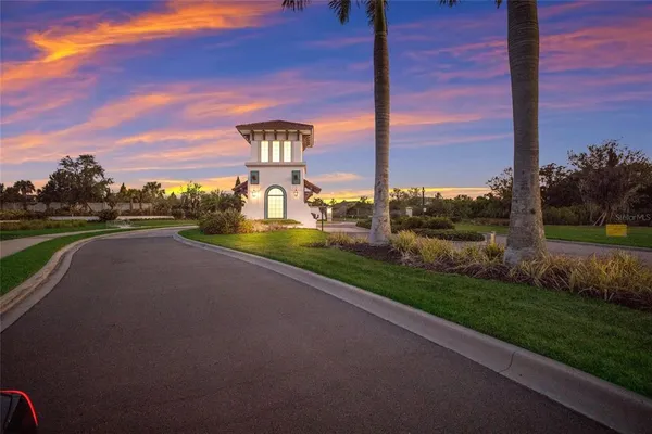 $844,900 | 13608 American Prairie Place, Lakewood Ranch, FL 34211