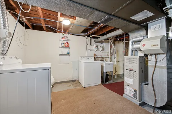 $239,900 | 221 Edgewood Avenue, Tonawanda, NY 14223