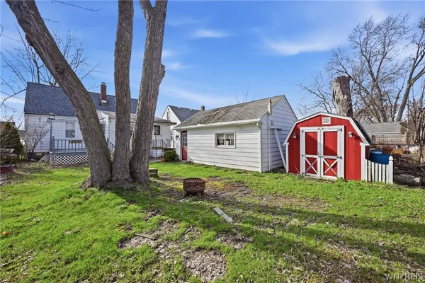 $239,900 | 221 Edgewood Avenue, Tonawanda, NY 14223