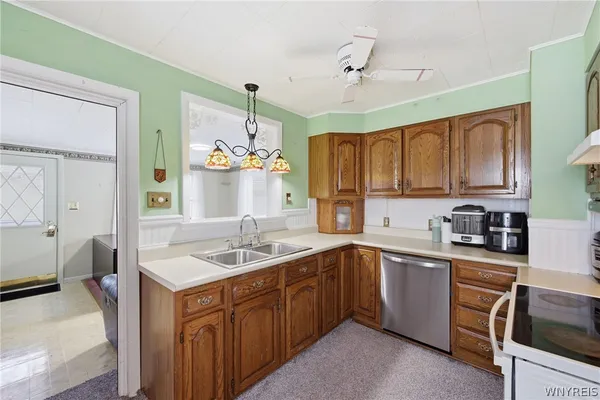 $239,900 | 221 Edgewood Avenue, Tonawanda, NY 14223