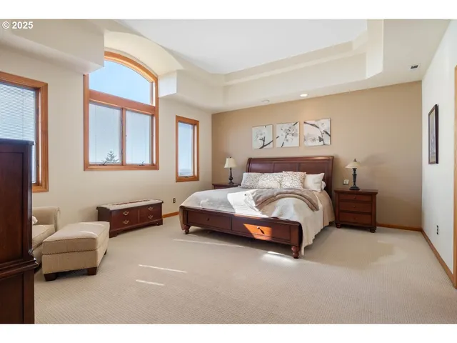 $1,350,000 | 6440 Northwest Sisters Place, Corvallis, OR 97330