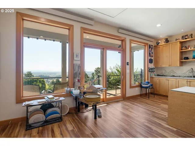 $1,350,000 | 6440 Northwest Sisters Place, Corvallis, OR 97330