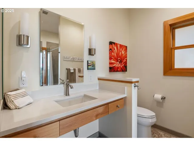 $1,350,000 | 6440 Northwest Sisters Place, Corvallis, OR 97330