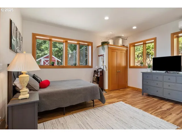 $1,350,000 | 6440 Northwest Sisters Place, Corvallis, OR 97330