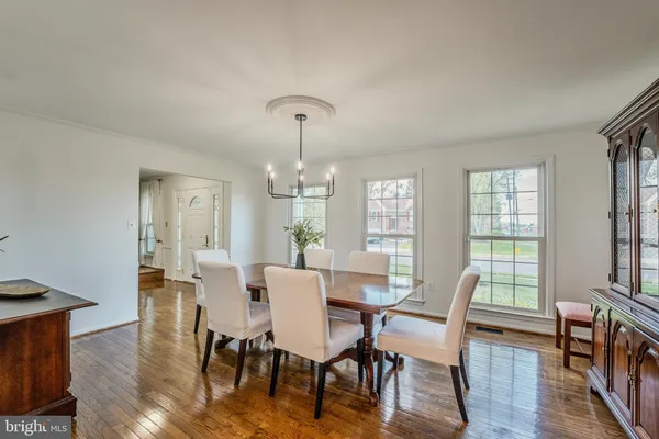 $900,000 | 13392 Point Rider Lane, Herndon, VA 20171