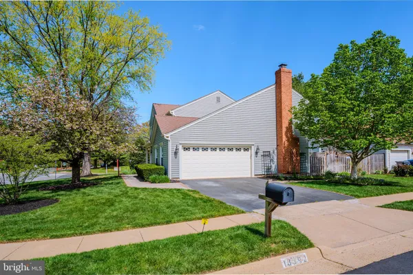 $900,000 | 13392 Point Rider Lane, Herndon, VA 20171