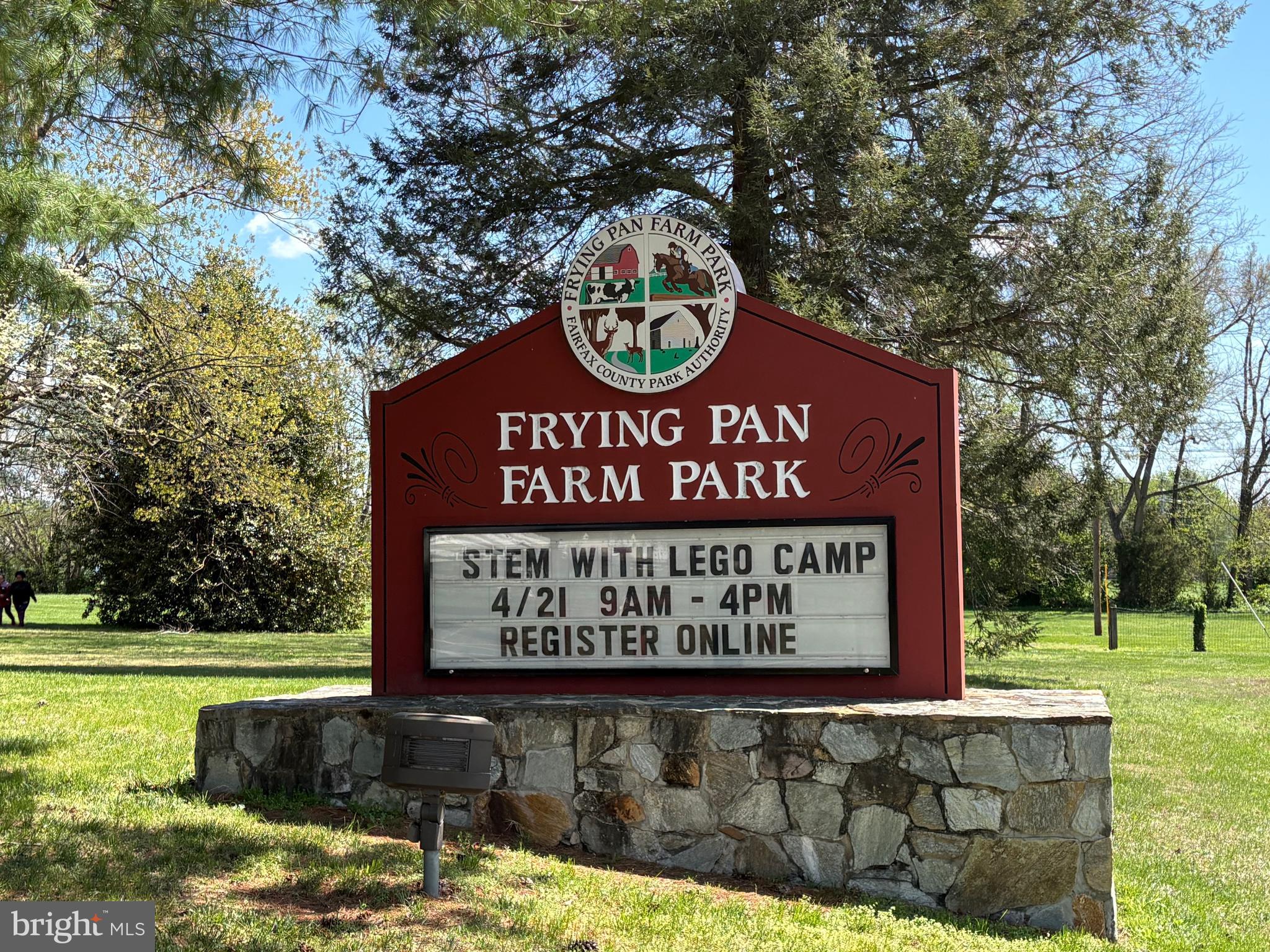 13392 Point Rider Lane Herndon, VA 20171 - Photo 9 of 18