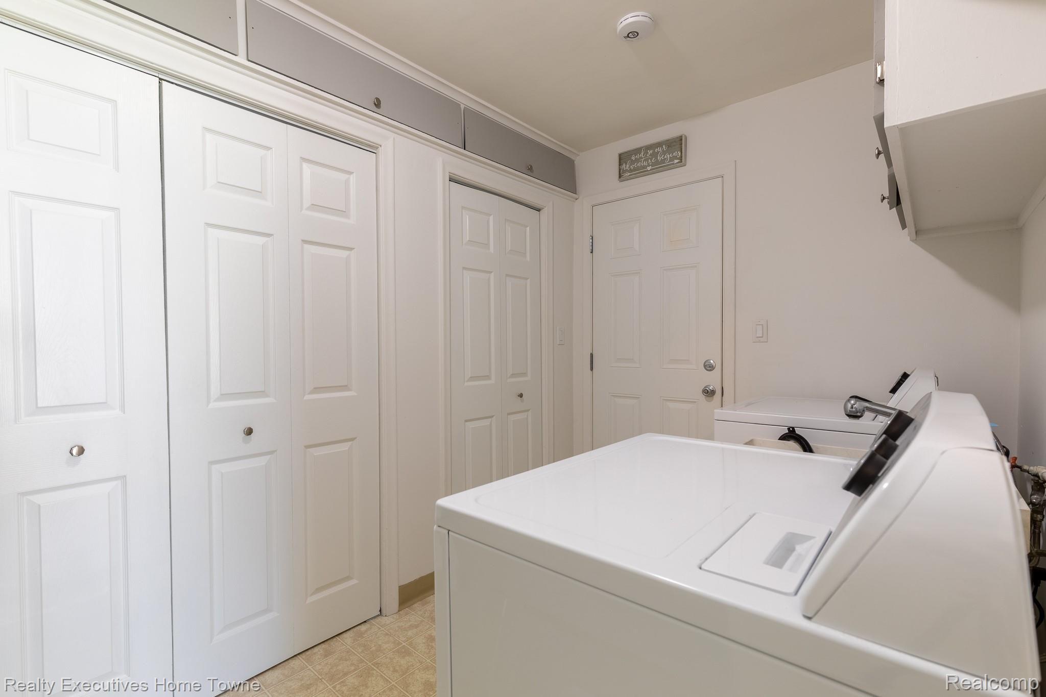22365 Berg Road Southfield, MI 48033 - Photo 34 of 34 22365 Berg-40.jpg