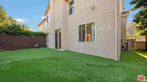 $2,100,000 | 696 Palisades Drive, Pacific Palisades, CA 90272