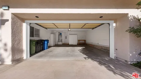 $2,100,000 | 696 Palisades Drive, Pacific Palisades, CA 90272