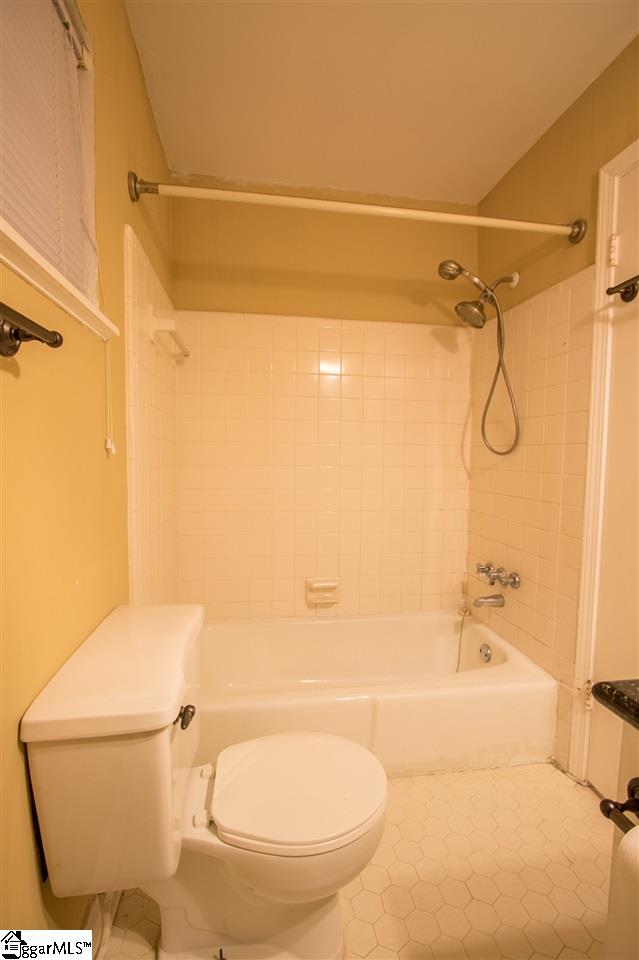 218 Chick Springs Road Greenville, SC 29609 - Photo 15 of 25 Gallery Image 15