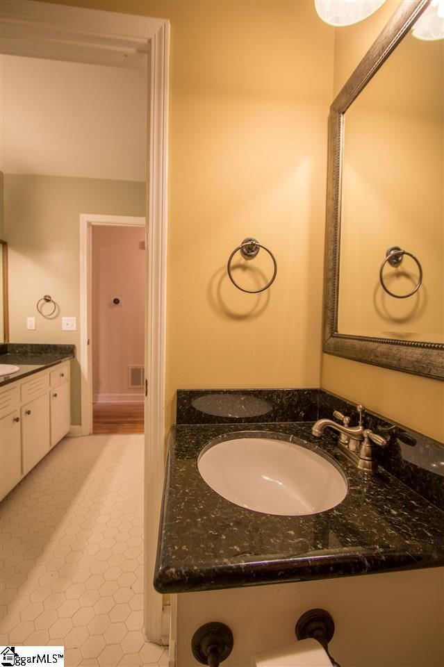 218 Chick Springs Road Greenville, SC 29609 - Photo 16 of 25 Gallery Image 16