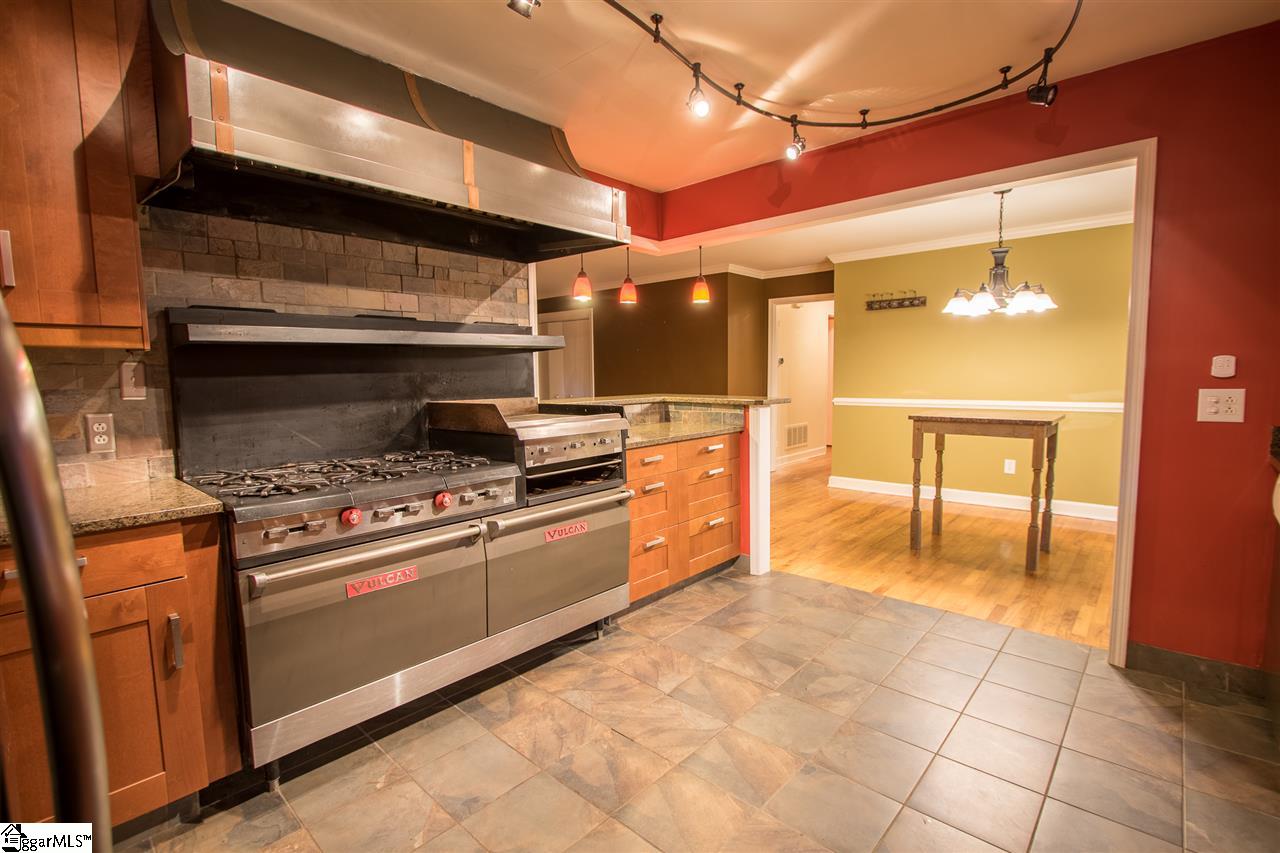 218 Chick Springs Road Greenville, SC 29609 - Photo 5 of 25 Gallery Image 5