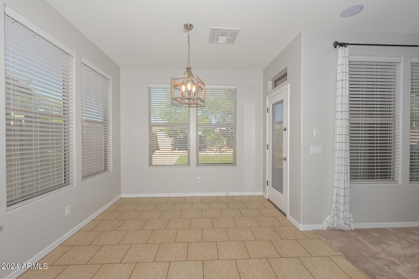 31098 North 137th Avenue Peoria, AZ 85383 - Photo 15 of 57 Breakfast Room
