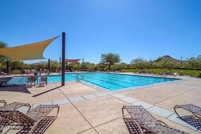 $2,400 | 31098 North 137th Avenue, Peoria, AZ 85383