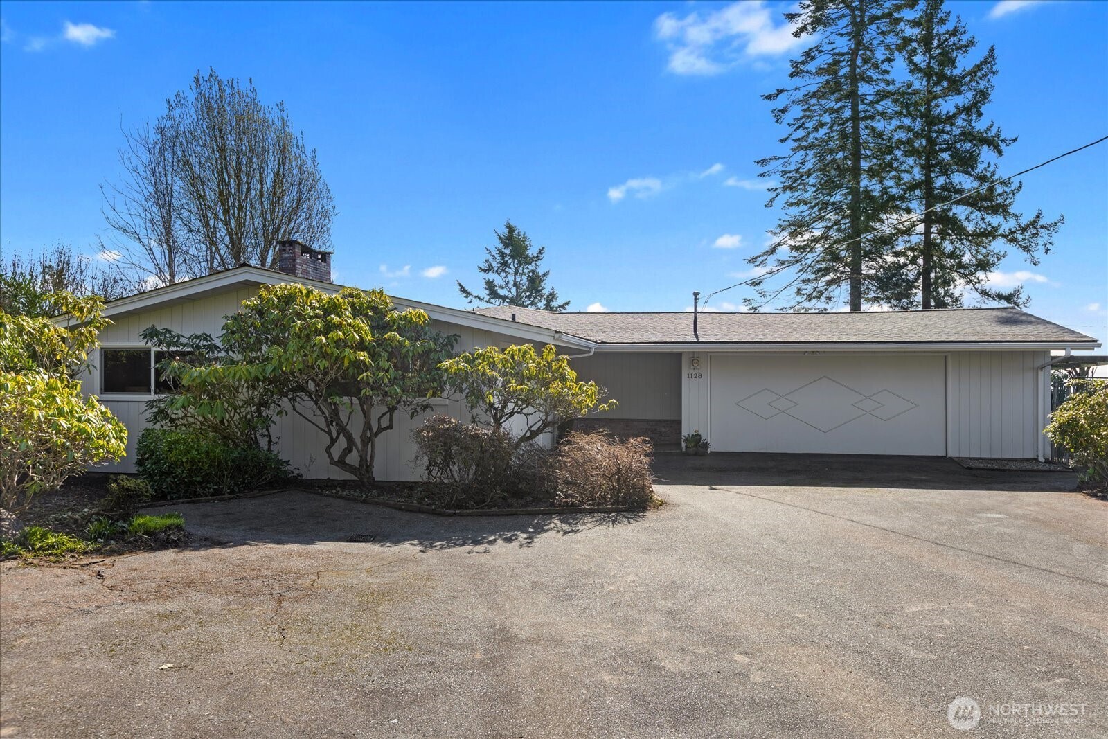 1128 Potlatch Beach Road Marysville, WA 98271 - Photo 2 of 36 Gallery Image 2