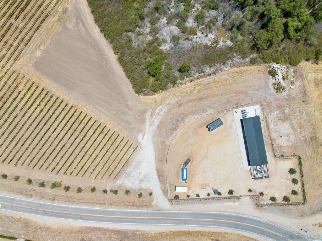 36051 East Benton Road Temecula, CA 92592 - Photo 3 of 42