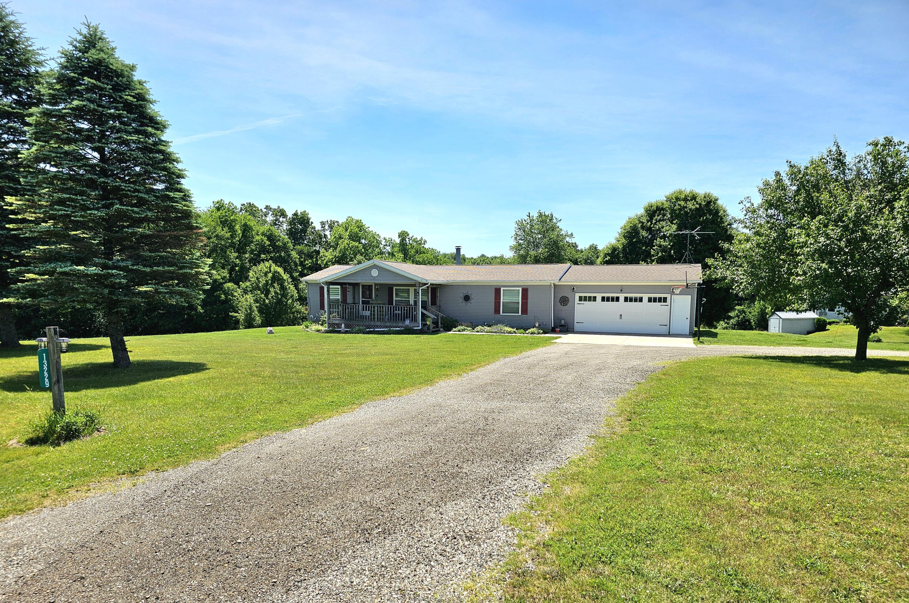 13229 Harder Road Three Rivers, MI 49093 - Photo 43 of 47 20260611_122704