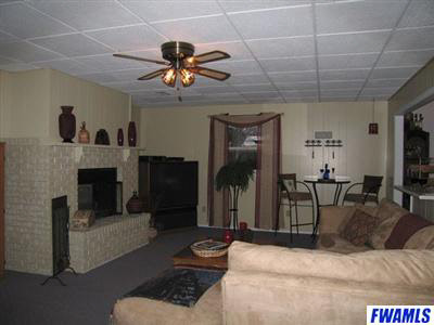 1829 Maplewood Road Fort Wayne, IN 46819 - Photo 2 of 12