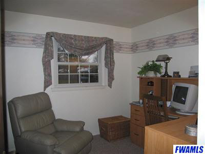1829 Maplewood Road Fort Wayne, IN 46819 - Photo 5 of 12