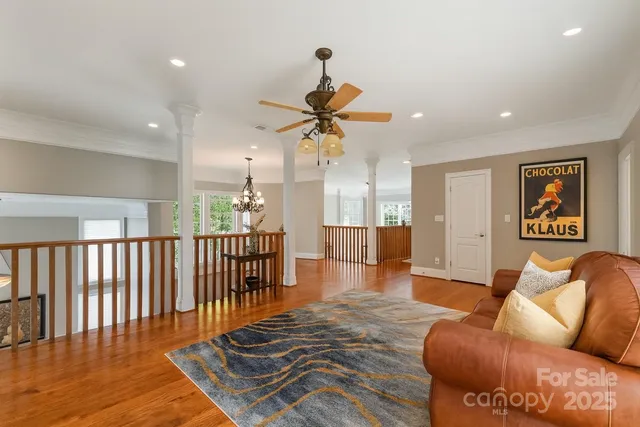 a work room with furniture