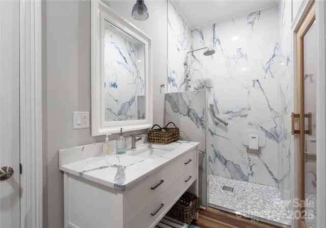 $2,998,000 | 3251 Lake Pointe Drive, Belmont, NC 28012