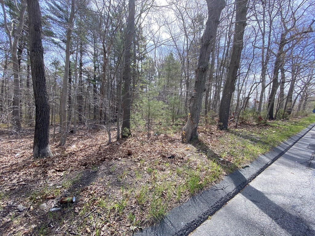 200 Cross Road Dartmouth, MA 02747 - Photo 5 of 6 Gallery Image 5