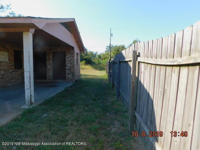 1438 Ponderosa Road Lambert, MS 38643 - Photo 2 of 12 DSCN4964