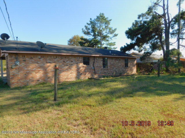 1438 Ponderosa Road Lambert, MS 38643 - Photo 3 of 12 DSCN4969
