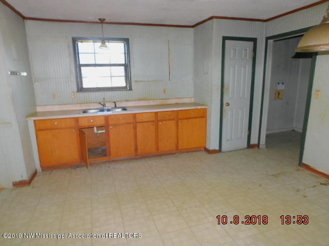 1438 Ponderosa Road Lambert, MS 38643 - Photo 7 of 12 DSCN4983