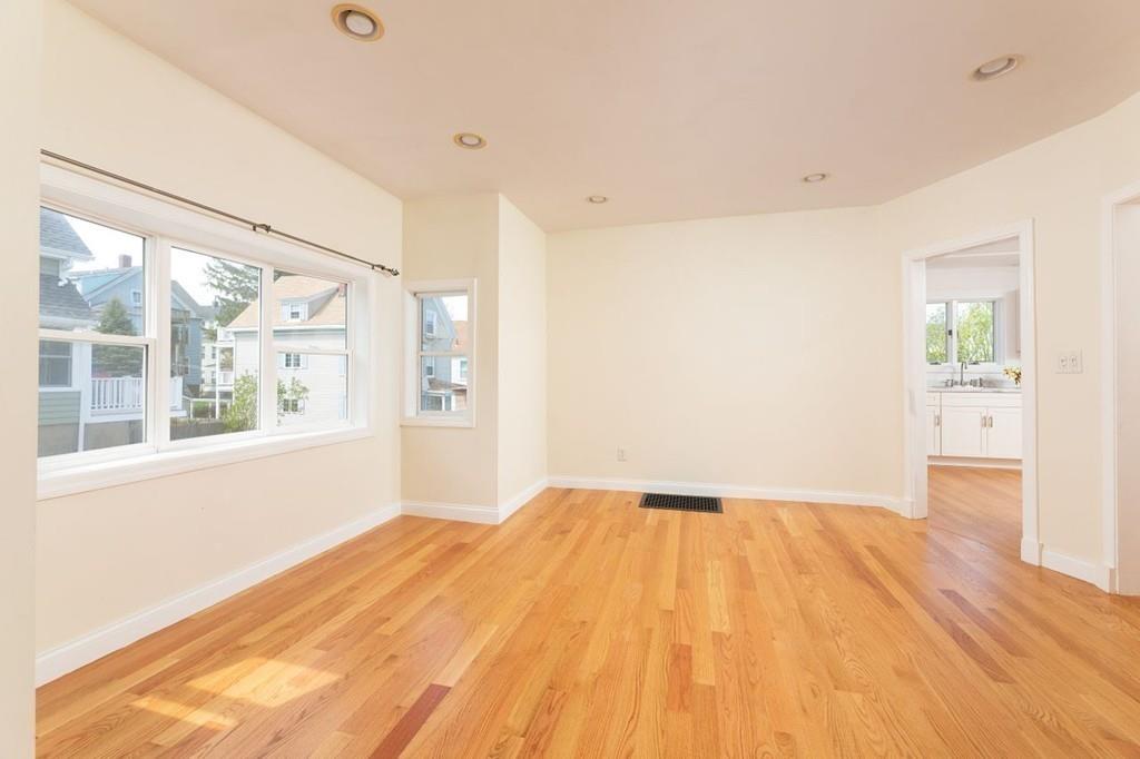 26 Mulberry Street Beverly, MA 01915 - Photo 11 of 35