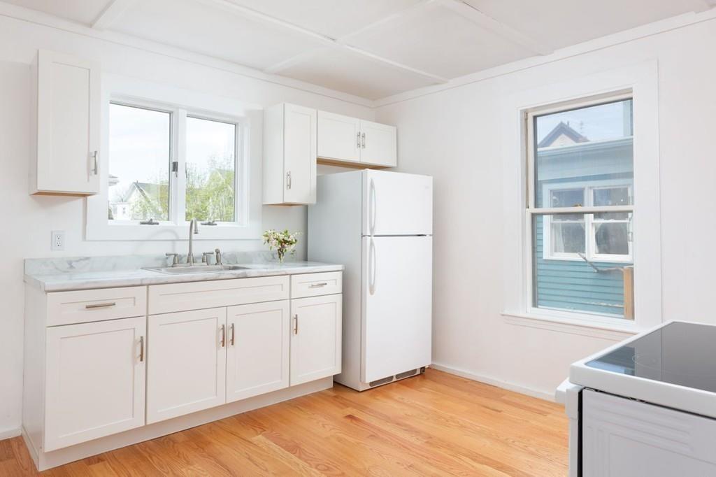 26 Mulberry Street Beverly, MA 01915 - Photo 16 of 35