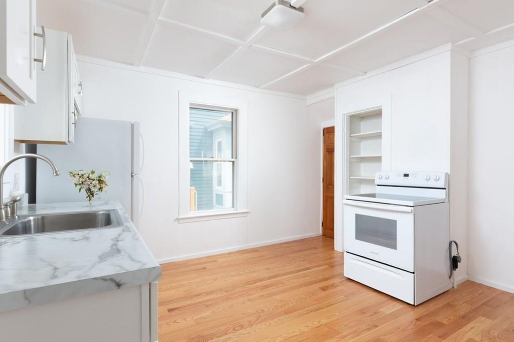 26 Mulberry Street Beverly, MA 01915 - Photo 17 of 35